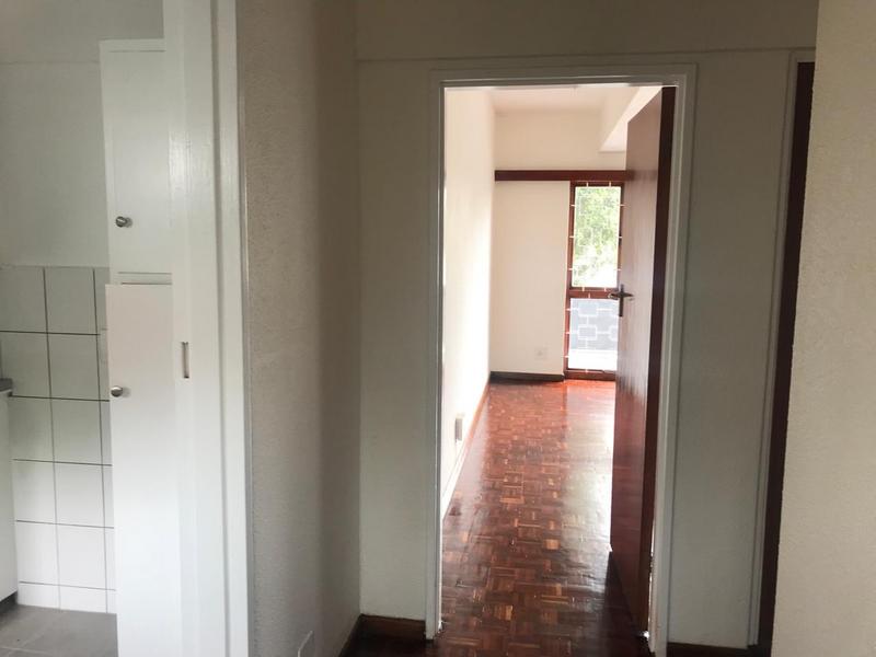 To Let 1 Bedroom Property for Rent in Oranjezicht Western Cape
